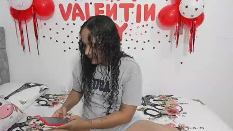 nay_and_aleja online show from 02/14/26, 04:09