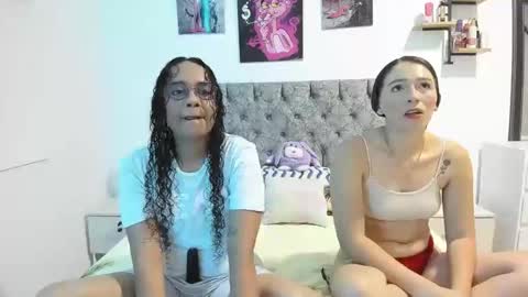 nay_and_aleja online show from 05/07/26, 11:43
