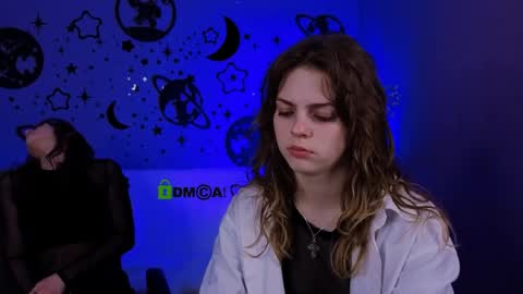 Naya online show from 04/12/26, 09:14