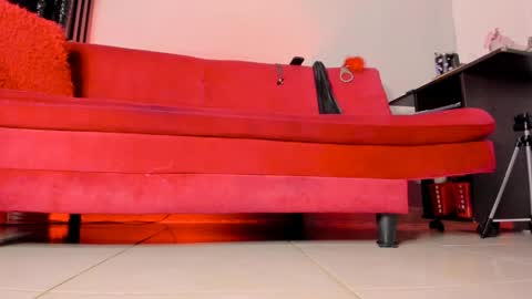 Nayan online show from 04/17/26, 01:14