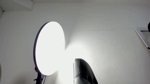 nayara_macherano online show from 12/19/25, 11:28