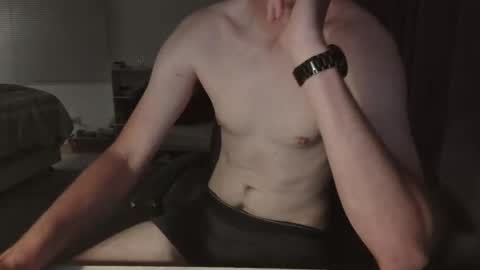 nayesie02 online show from 11/09/25, 11:52