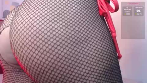 nayla_brown8 online show from 12/05/25, 01:20