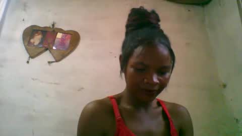 Snapshot of naylah313 chatting on 02/05/26, 06:40 Nayla online show from 02/05/26, 06:40