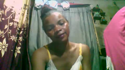 Snapshot of naylah313 chatting on 02/10/26, 07:07 Nayla online show from 02/10/26, 07:07