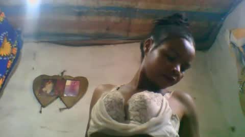 Snapshot of naylah313 chatting on 02/12/26, 05:24 Nayla online show from 02/12/26, 05:24