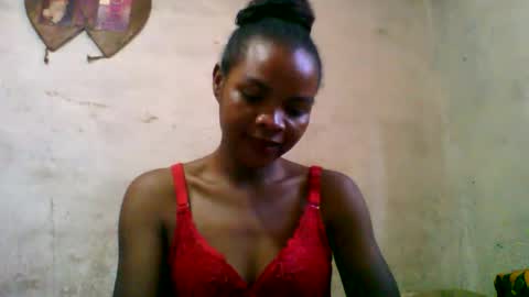 Snapshot of naylah313 chatting on 03/02/26, 05:08 Nayla online show from 03/02/26, 05:08