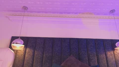 Snapshot of naylapot_ chatting on 01/31/25, 11:35 Juli online show from 01/31/25, 11:35