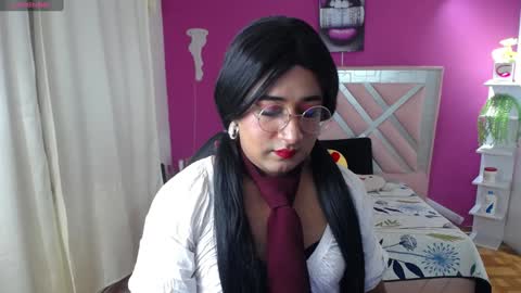 Snapshot of nayleah chatting on 02/05/25, 03:02 nayleah online show from 02/05/25, 03:02