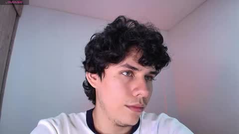 Naytoon online show from 04/22/26, 10:06