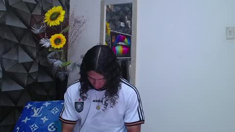 Nazper online show from 01/05/25, 02:52