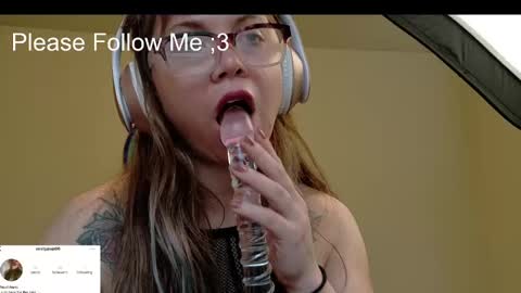 Snapshot of nealiana96 chatting on 02/03/25, 09:50 Nealiana online show from 02/03/25, 09:50