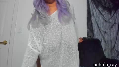 Snapshot of nebula_ray chatting on 11/19/25, 12:05 Nebula Ray online show from 11/19/25, 12:05