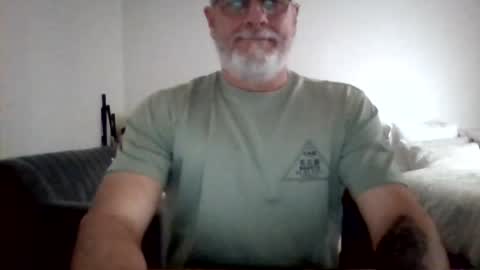 Snapshot of neckdown12 chatting on 08/09/26, 01:18 neckdown12 online show from 08/09/26, 01:18