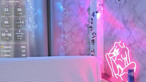 Snapshot of necucubi chatting on 01/19/26, 07:34 Eva online show from 01/19/26, 07:34