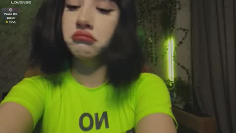 Snapshot of necucubi chatting on 02/18/26, 11:50 Eva online show from 02/18/26, 11:50