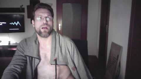 Snapshot of needfullthx chatting on 12/08/24, 06:43 Sebastian online show from 12/08/24, 06:43