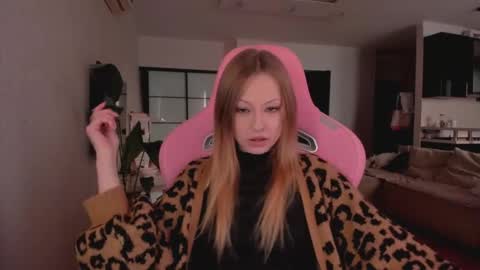 m a r i a online show from 02/12/25, 01:59