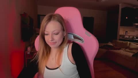 m a r i a online show from 02/17/25, 09:52