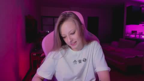 m a r i a online show from 03/04/25, 11:00