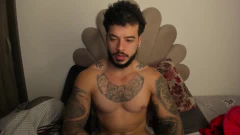 Nei turn green online show from 10/08/25, 10:24