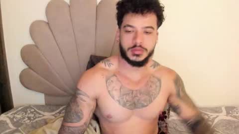 Nei turn green online show from 12/18/25, 10:43