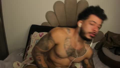 Nei turn green online show from 01/13/26, 10:42