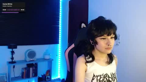 Neena Nyx online show from 12/14/24, 12:11