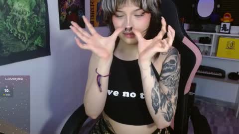 Neena Nyx online show from 04/25/26, 03:09
