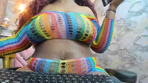 Snapshot of neffertiry_ebonny chatting on 02/13/26, 11:23 Nefer online show from 02/13/26, 11:23