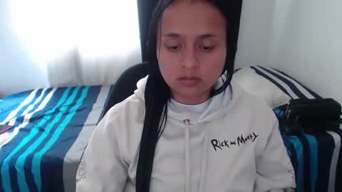 Zoe online show from 12/14/25, 05:07