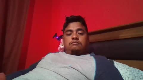 negritoo_2503 online show from 11/18/25, 10:09