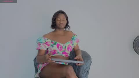 NeHandra Clarck online show from 03/31/26, 03:41