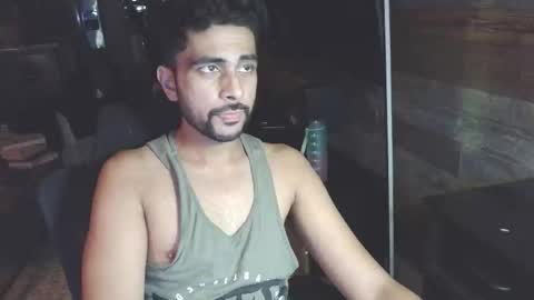 Snapshot of neilsing chatting on 11/26/25, 02:45 neil online show from 11/26/25, 02:45