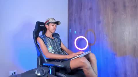 Snapshot of neitan_miller chatting on 02/18/26, 11:50 neitan online show from 02/18/26, 11:50