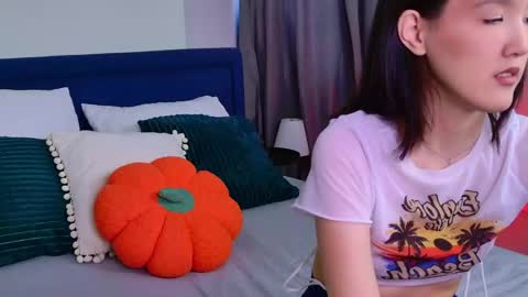 Snapshot of neko_blush chatting on 05/02/26, 02:11 Neko online show from 05/02/26, 02:11