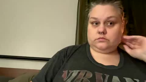 Snapshot of nellatlas chatting on 12/05/24, 12:19 Nellie Atlas online show from 12/05/24, 12:19