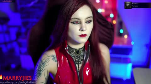 Snapshot of nelle_ chatting on 02/03/25, 12:47    online show from 02/03/25, 12:47