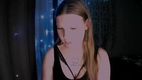 Nelli online show from 01/12/26, 07:19