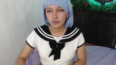 Snapshot of nelly_azumi chatting on 01/17/25, 09:39 nelly online show from 01/17/25, 09:39