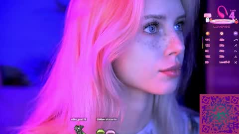 Snapshot of nelly_carroll chatting on 09/22/25, 09:50 I am Nelly3 online show from 09/22/25, 09:50