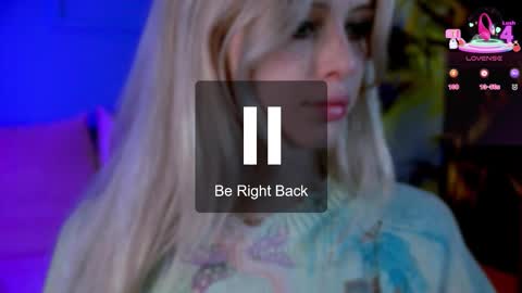 Snapshot of nelly_carroll chatting on 10/06/25, 10:07 I am Nelly3 online show from 10/06/25, 10:07