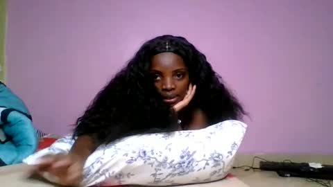 Snapshot of nelly_ebony5 chatting on 06/10/26, 07:40 nelly_ebony5 online show from 06/10/26, 07:40