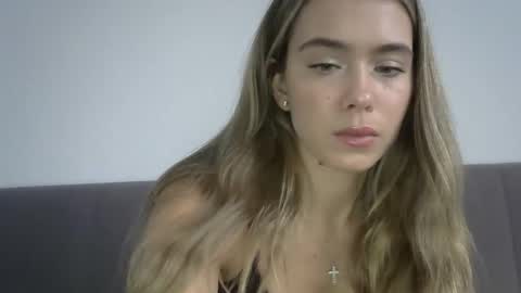 nelly_fortu online show from 12/03/25, 10:57