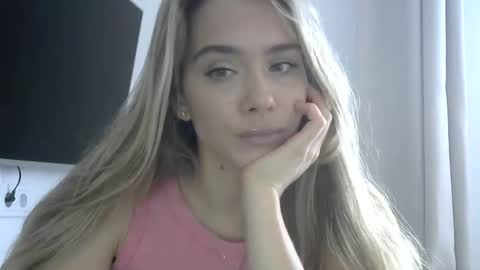 nelly_fortu online show from 03/12/26, 11:38