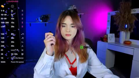 Snapshot of nelly_storm chatting on 09/12/25, 09:48 nelly_storm online show from 09/12/25, 09:48
