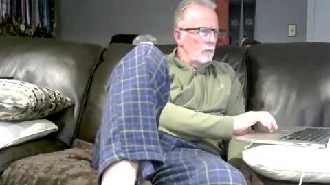 Jack online show from 04/12/26, 12:15