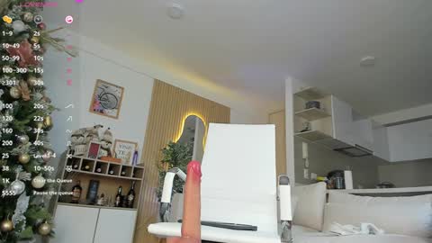 Snapshot of nemisha chatting on 01/05/25, 12:53 nemisha online show from 01/05/25, 12:53
