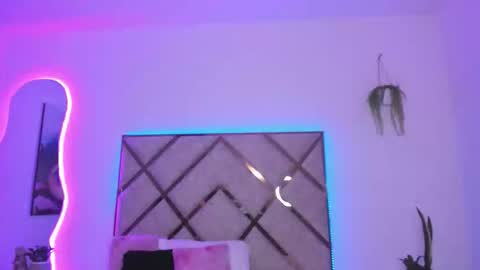 nenaarisk online show from 03/17/26, 01:47