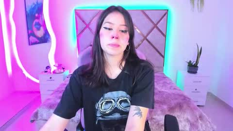 nenaarisk online show from 03/23/26, 01:26